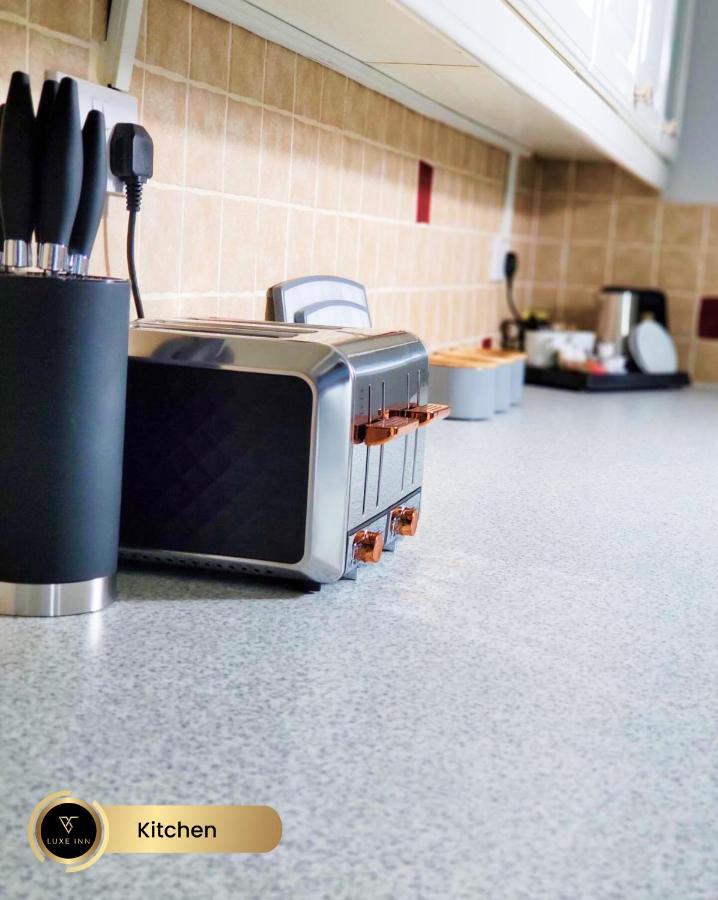 Nr Birmingham City Centre, 5 Bed, Luxe Inn Εξωτερικό φωτογραφία